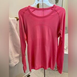 Lululemon top. Size 12.